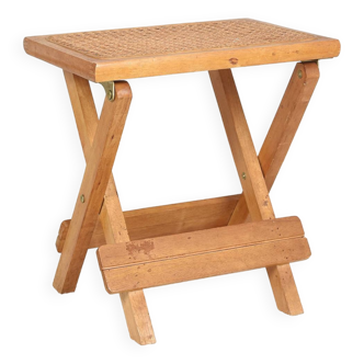 Folding stool or folding side table, in canework.