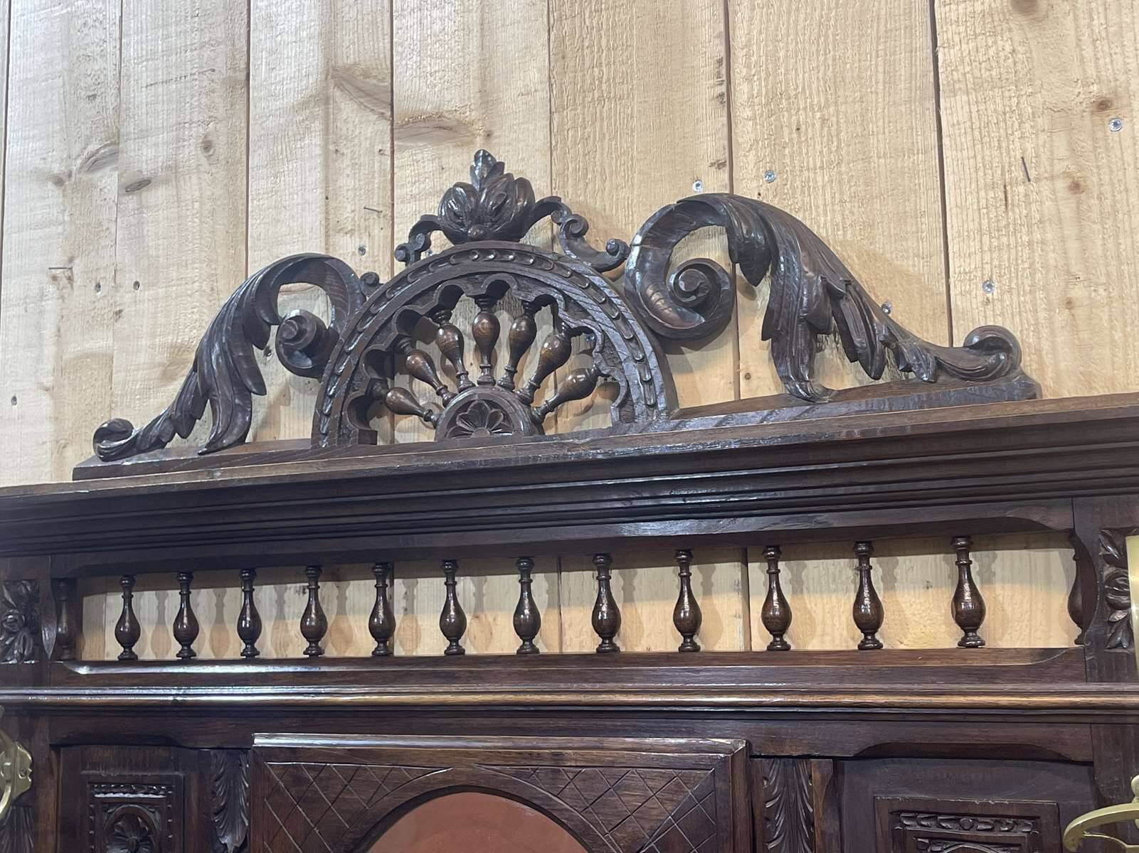 Breton chestnut wardrobe from the 1930s