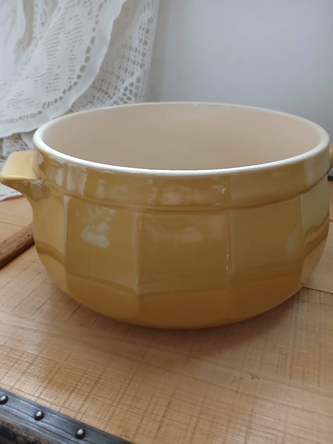 Émile Henry salad bowl