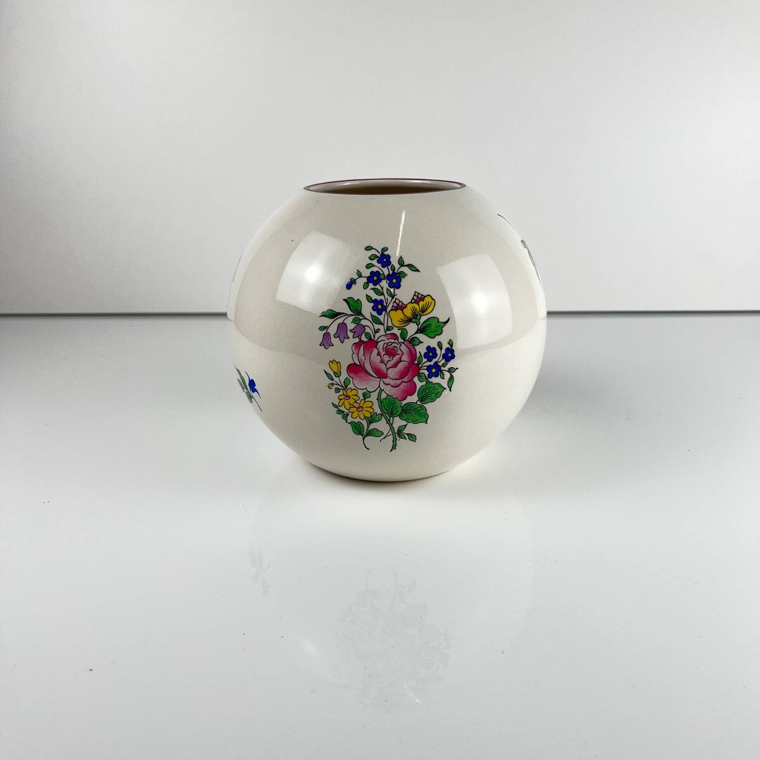 Vase boule KG Lunéville, modèle Réverbère