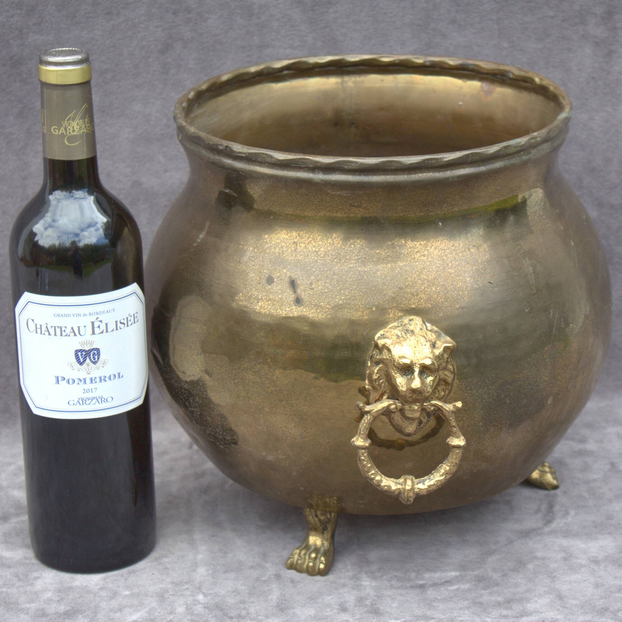 Vintage round flower pot copper brass planter lion feet