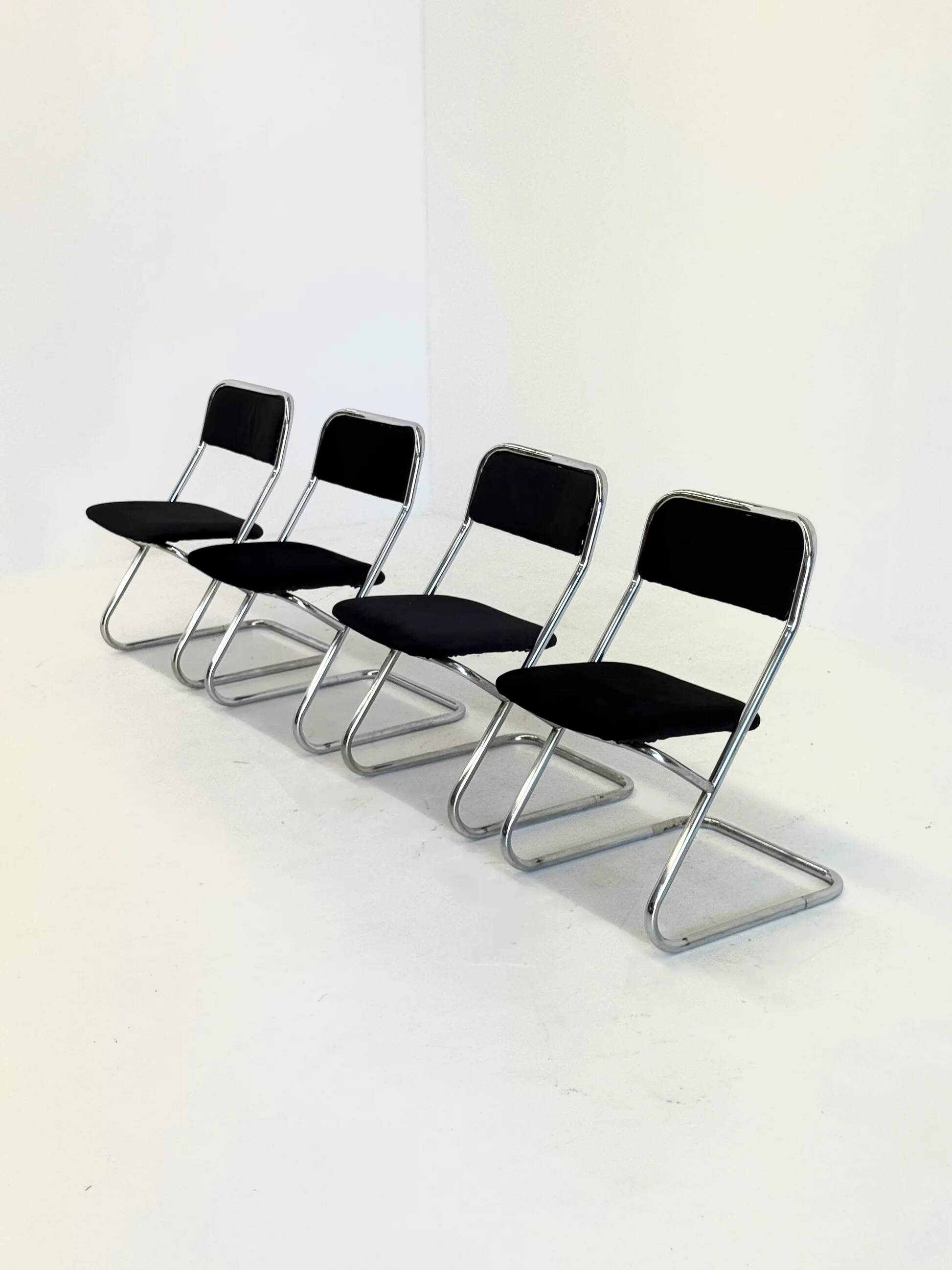 Set of 4 vintage tubular frame dining chairs in black velvet