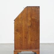 Antique English oak secretaire late 18th/early 19th century with stepped interior and working locks