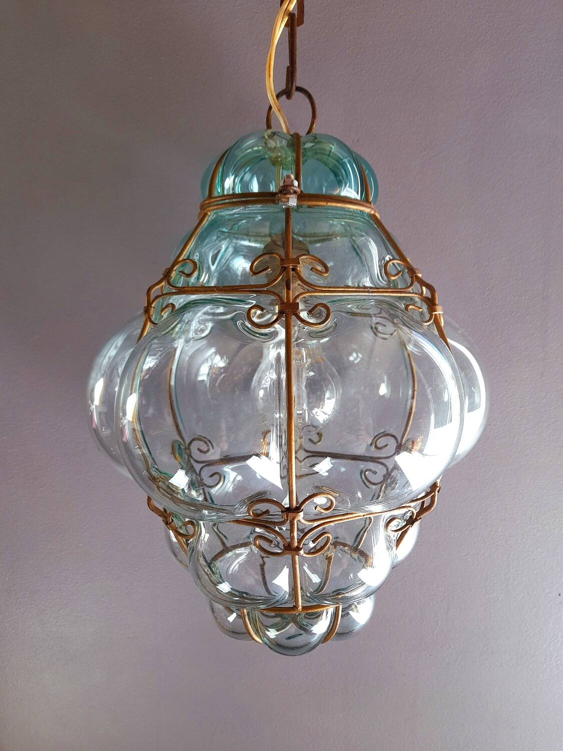 Venetian lantern in blown glass.