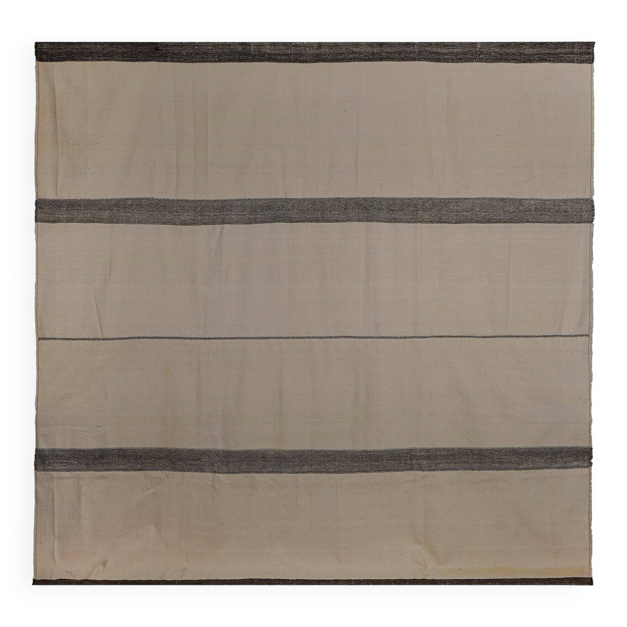 Vintage Turkish kilim, handwoven, 310x322 cm.