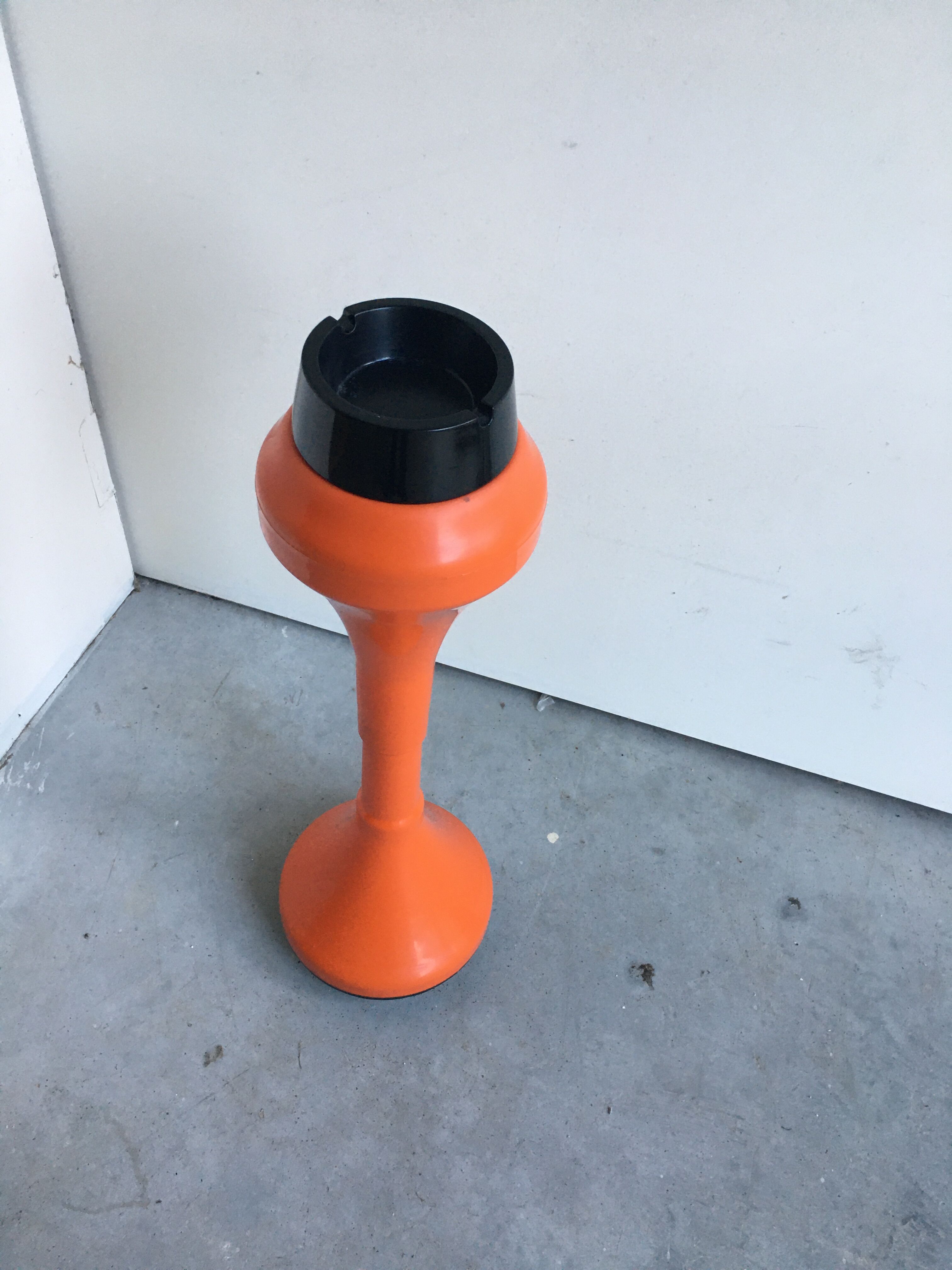 Orange tulip ashtray