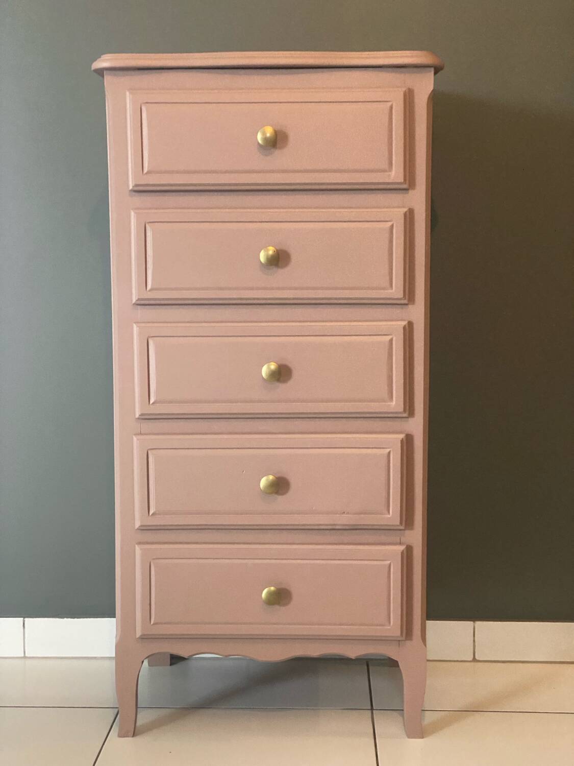 5-drawer chest of drawers