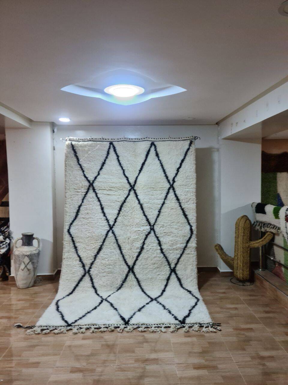 Traditional handmade Beni Ouarin rug size 150 x 250 cm