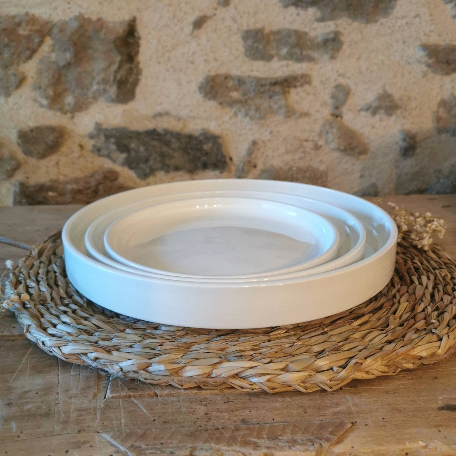 3 vintage dishes, Nesting service by Michel HAMON, Gien Prisunic 1970