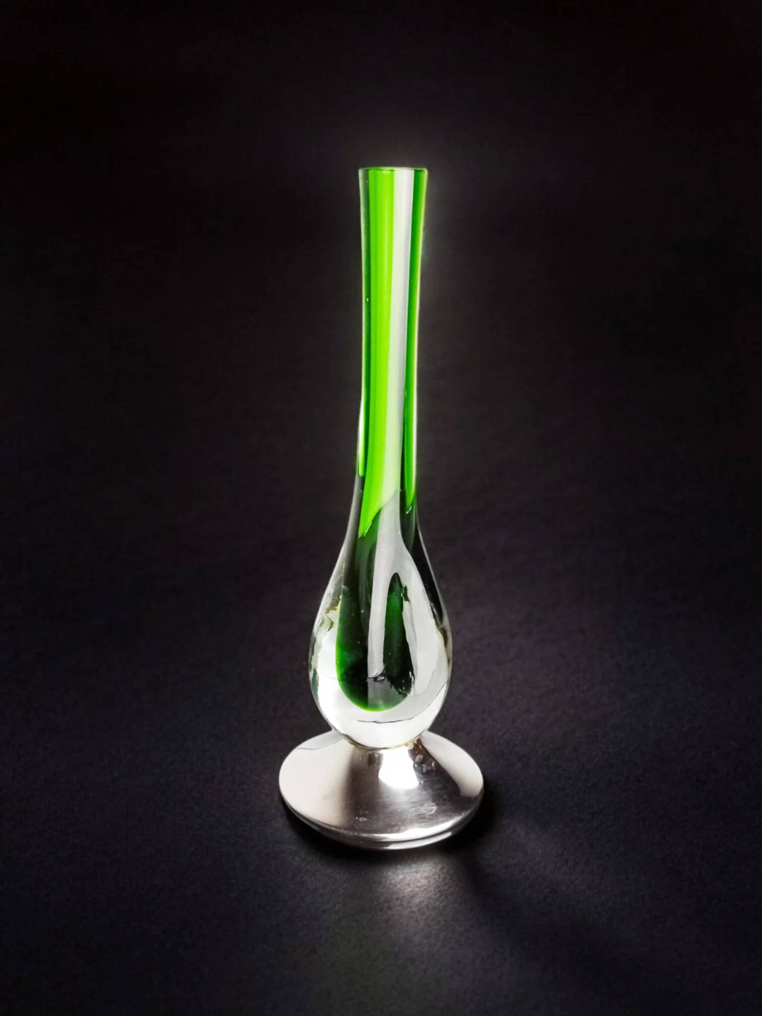 Green sommerso soliflor vase by Seguso, Murano, Italy, 1970s