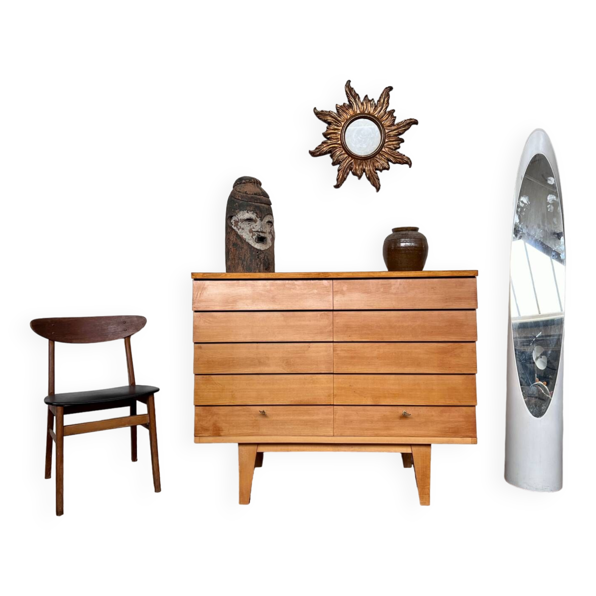 Covered storage unit / vintage silverware with compass feet