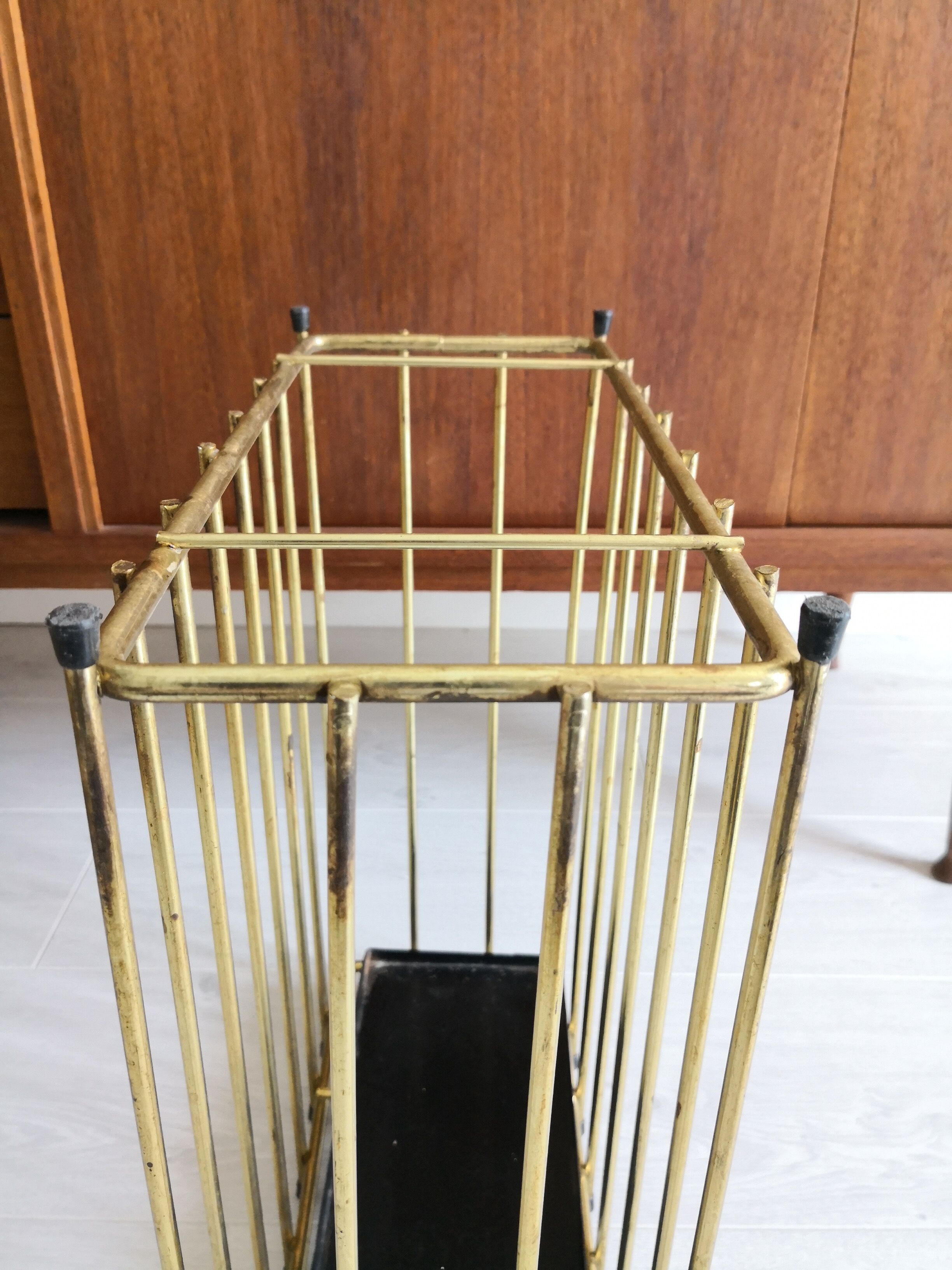 Golden umbrella holder 50/60 years