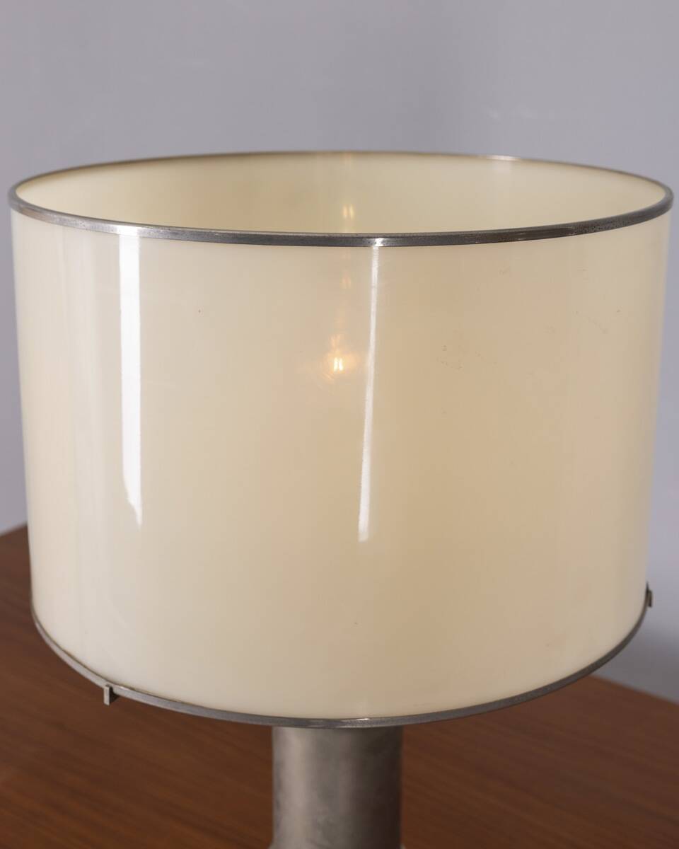 Vintage 1970s table lamp in metal and plexiglass by Vit Kellj