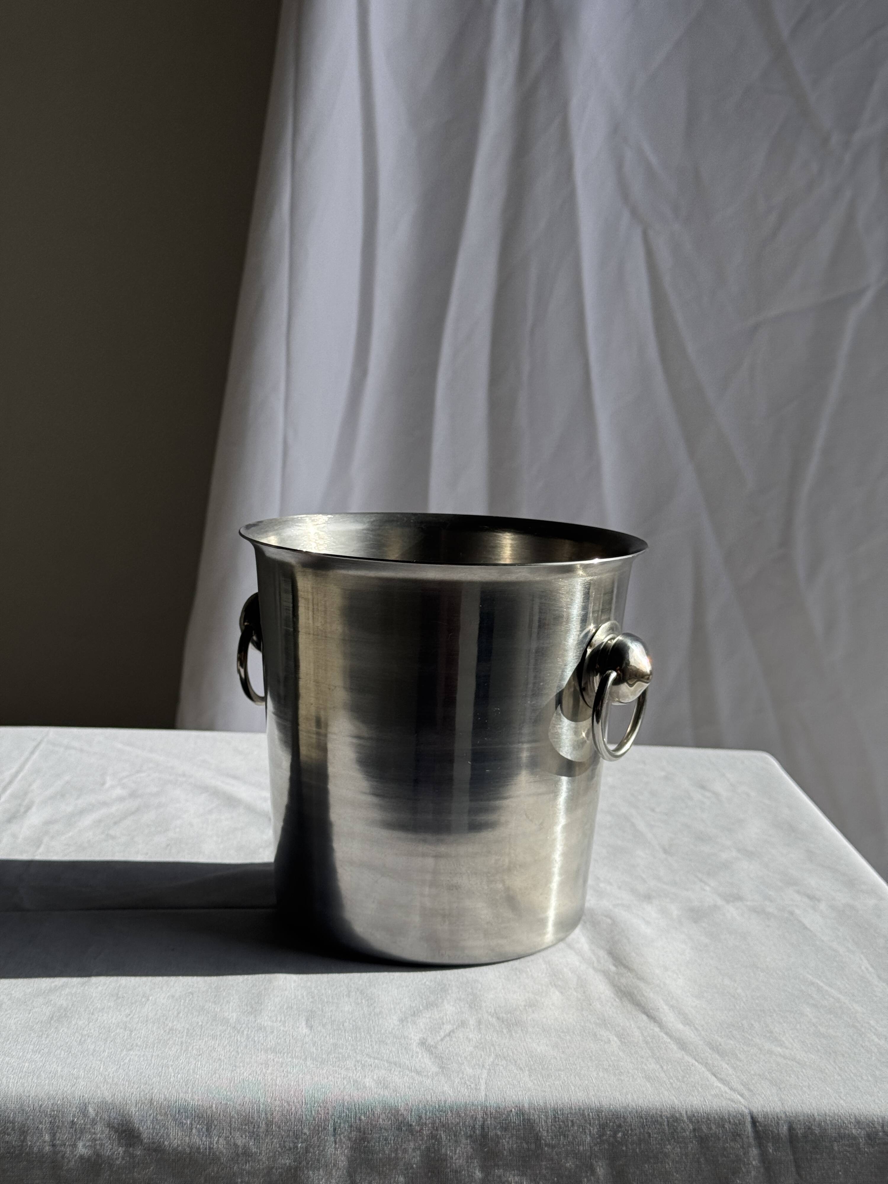 Vintage silver-plated champagne bucket H19