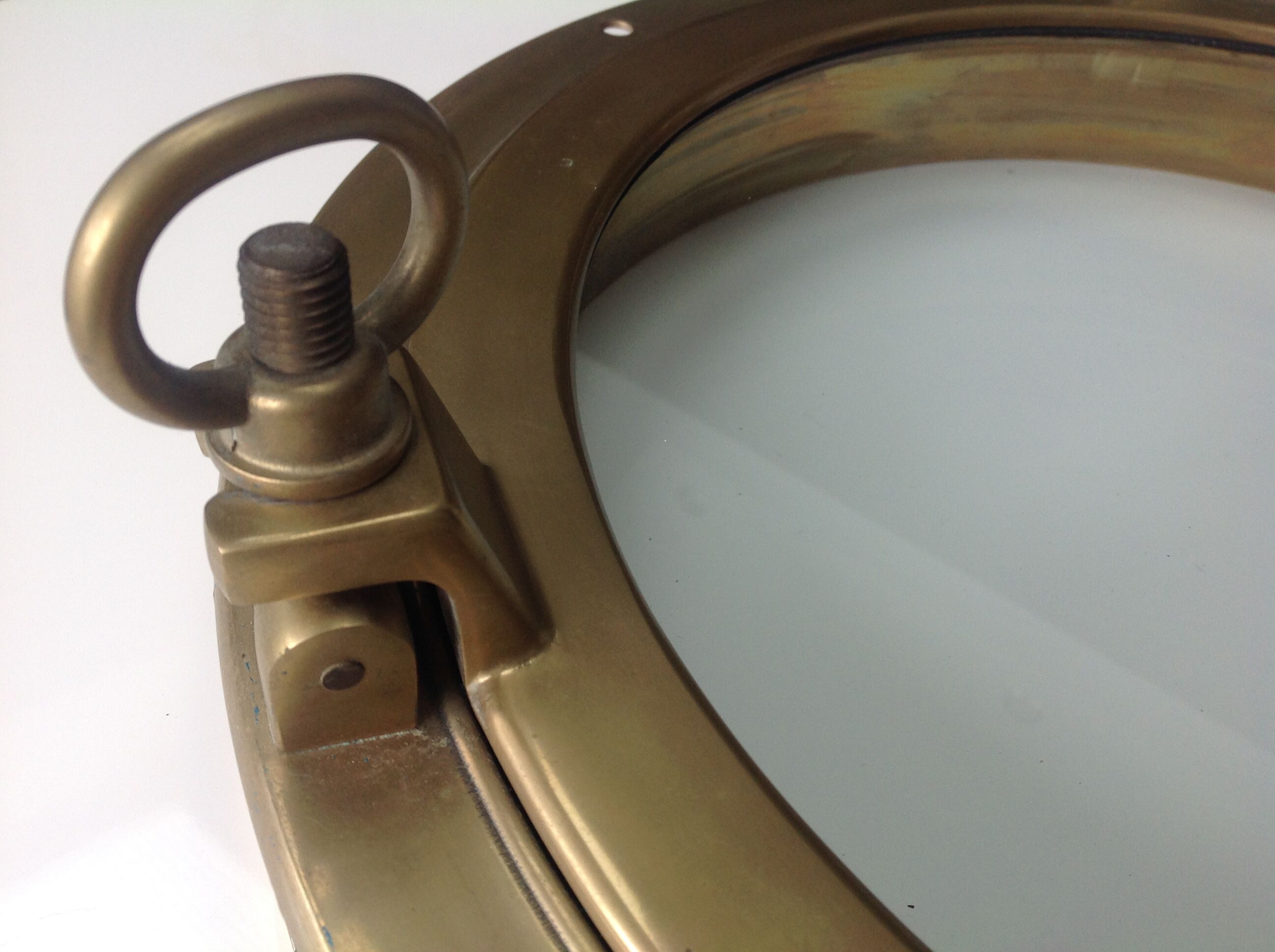 Brass opening partition window