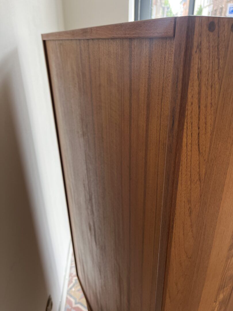 Dyrlund display cabinet