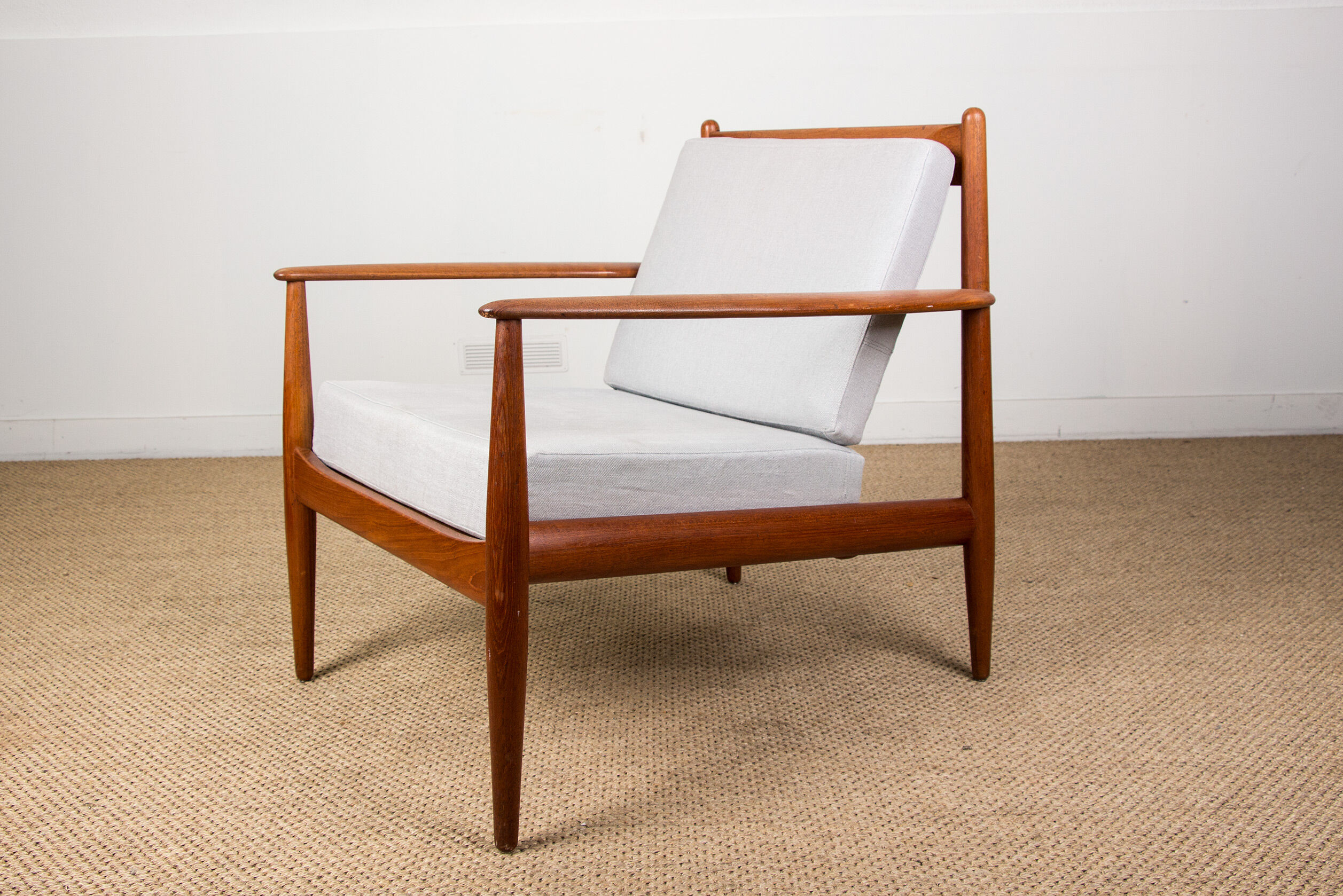 Pair of danish armchairs in teck by Grete Jalk for France, 1963