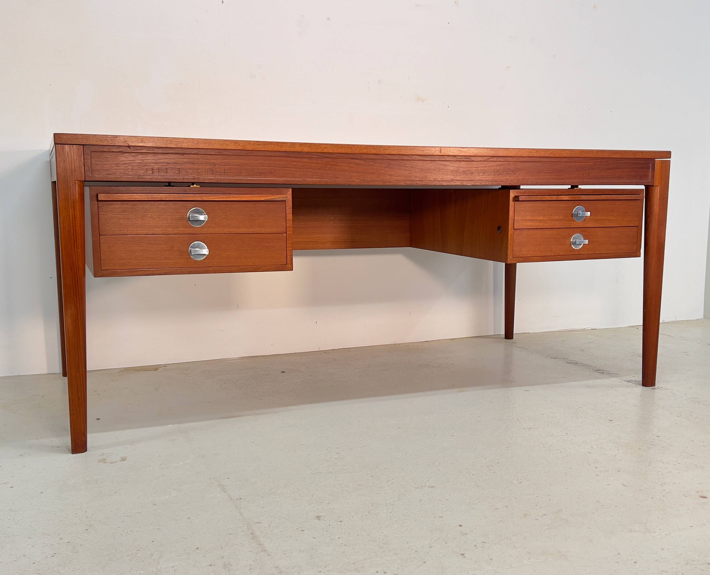 Diplomat Desk by Finn Juhl for France & Søn / France & Daverkos