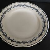 Pair of Gien iron earthenware dessert plates with Austerlitz decor