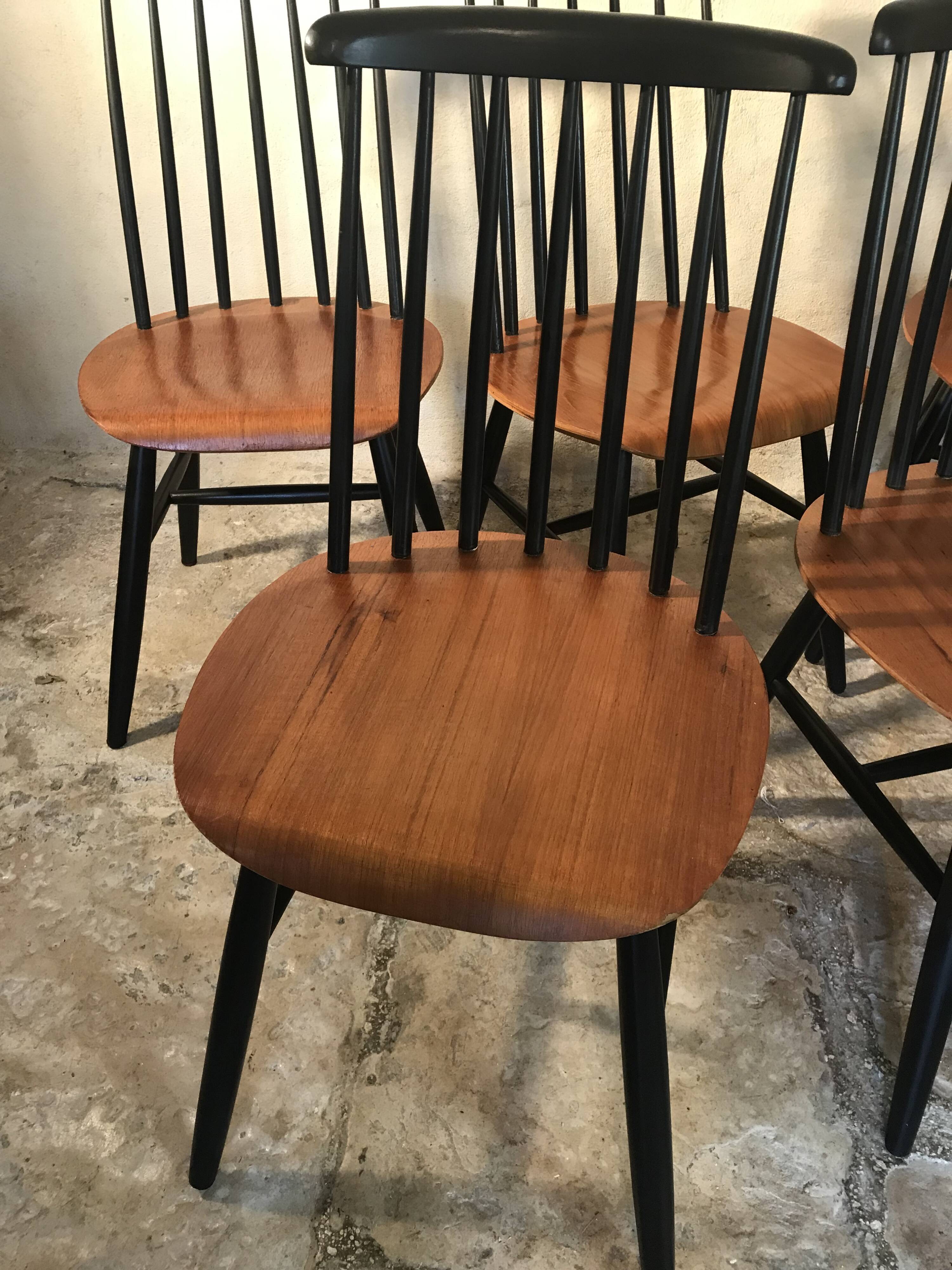 Set of 8 Scandinavian vintage Tapiovaara chairs
