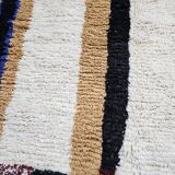 Tapis berbère en laine naturelle traditionnelle taille 140 x 260 cm