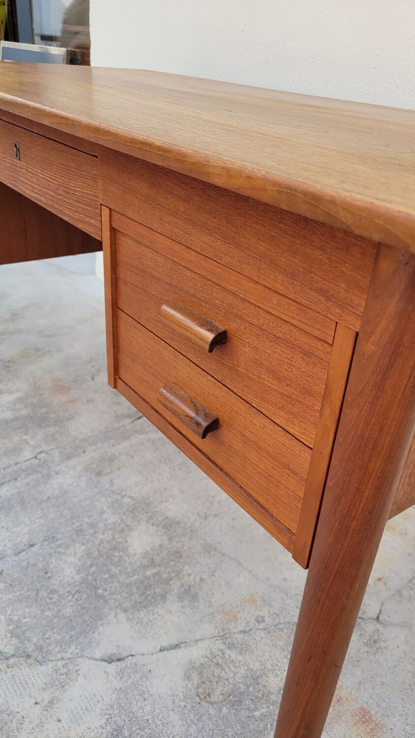 Danish Scandinavian desk in vintage teak 5 drawers, 1950s