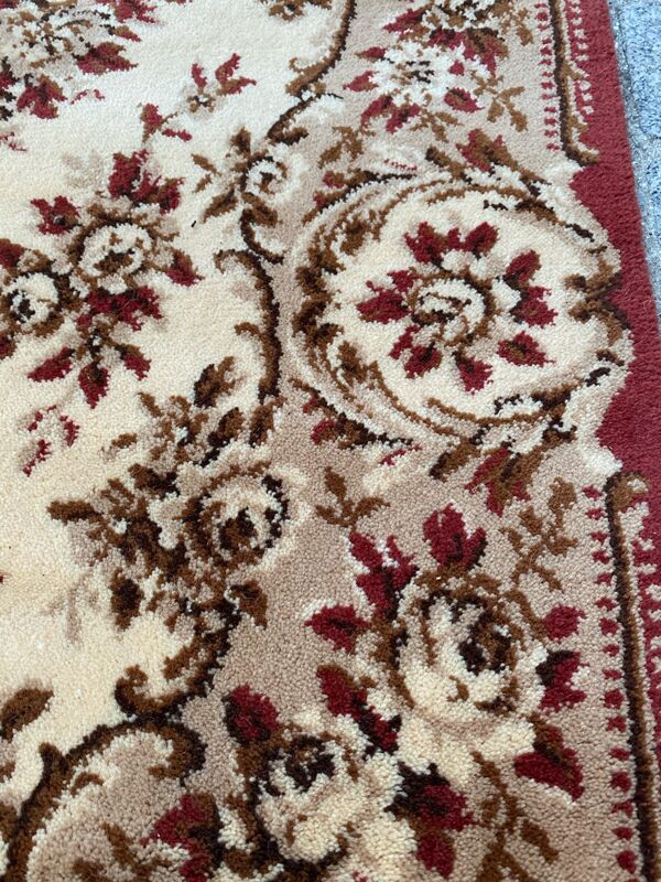 Tapis mécanique de style savonnerie ou Aubusson  en laine 67x135 cm