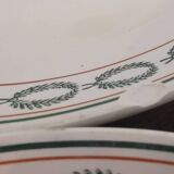 Set of 8 flat plates earth of iron st Amand n°6009