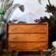 Commode pieds compas