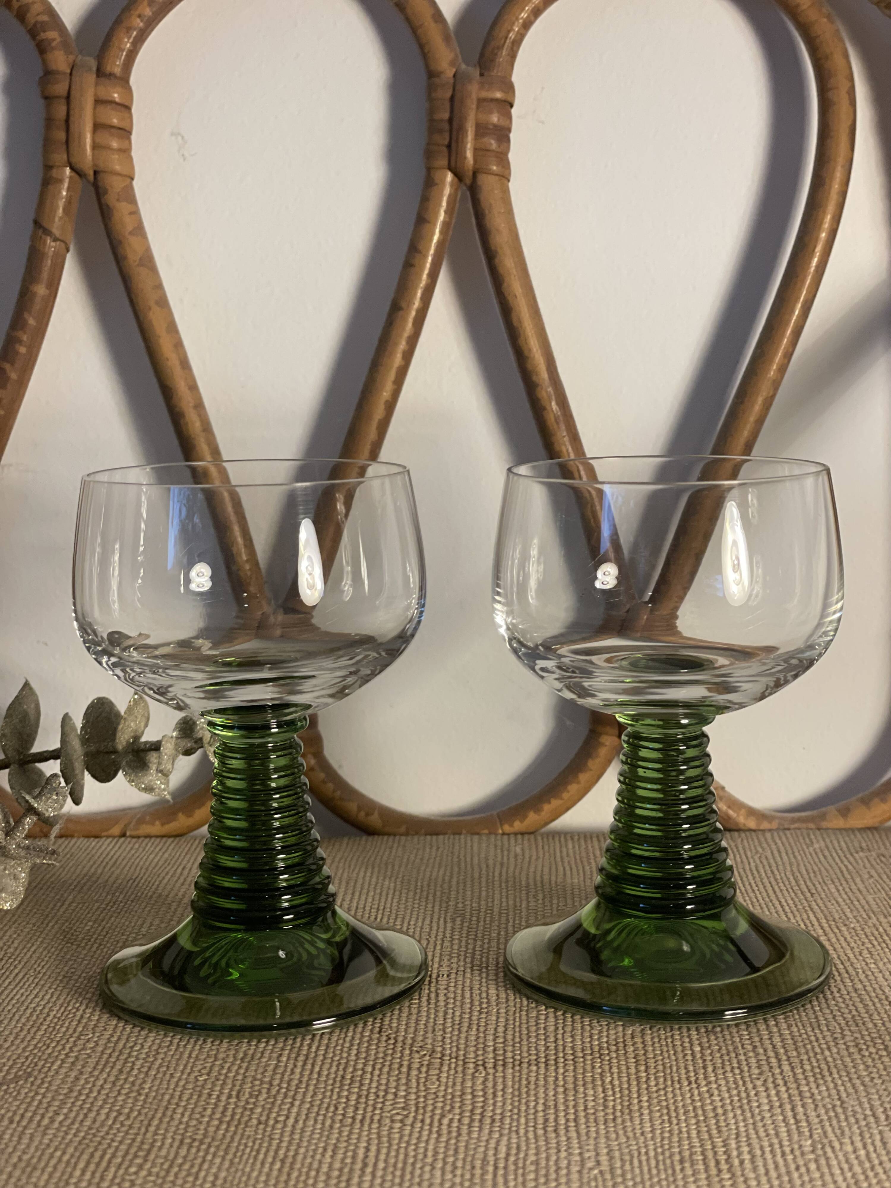 2 two-tone white wine glasses from the 1970s