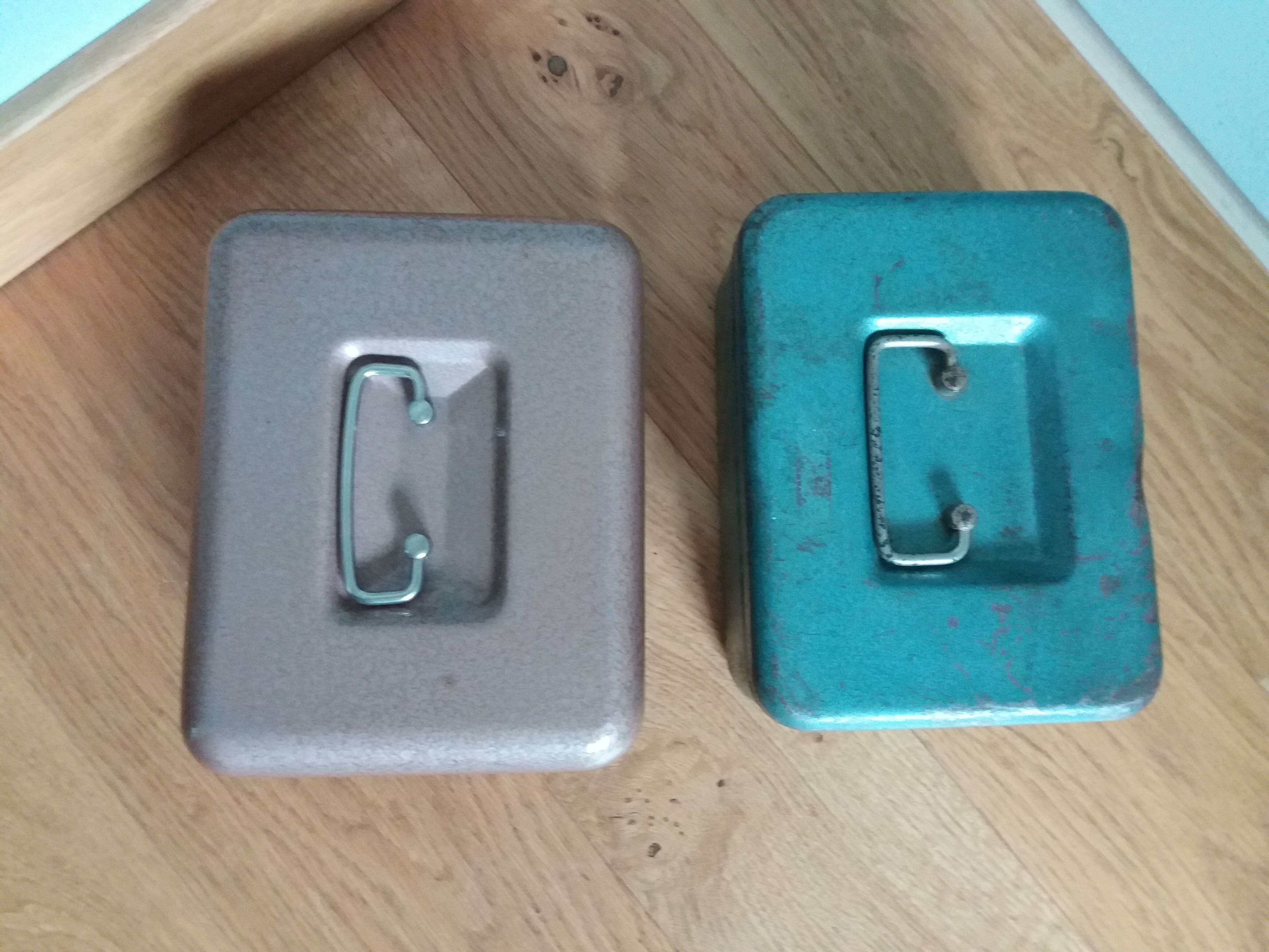 Empty storage boxes industrial style pocket