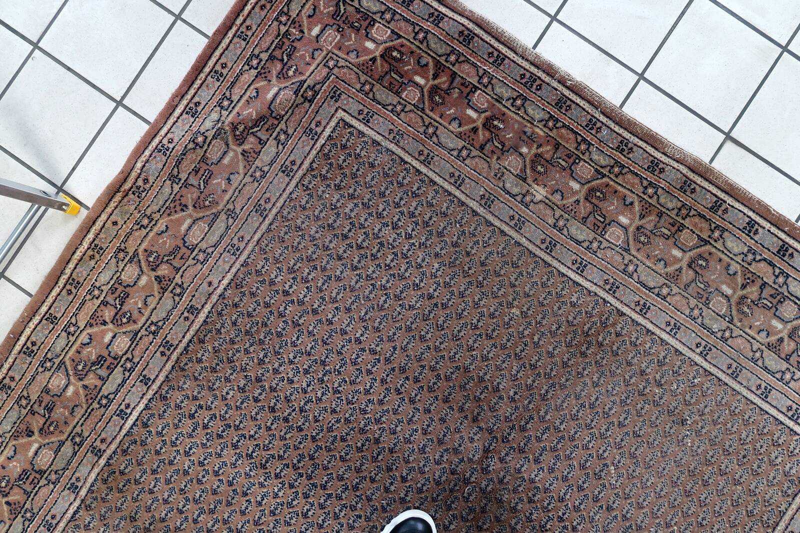 Tapis Seraband indien vintage en laine fait main – 170 x 237 cm - 1C1034