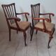 Paire de fauteuils de style Queen Anne originaux
