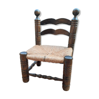 Chaise basse campagnarde