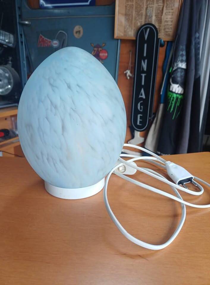 Vintage egg lamp from Italy