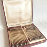 Fish set in silver metal Ercuis