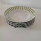 Assiettes creuses rayures vert amande