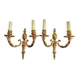 2 anciennes appliques bronze style Louis XVI