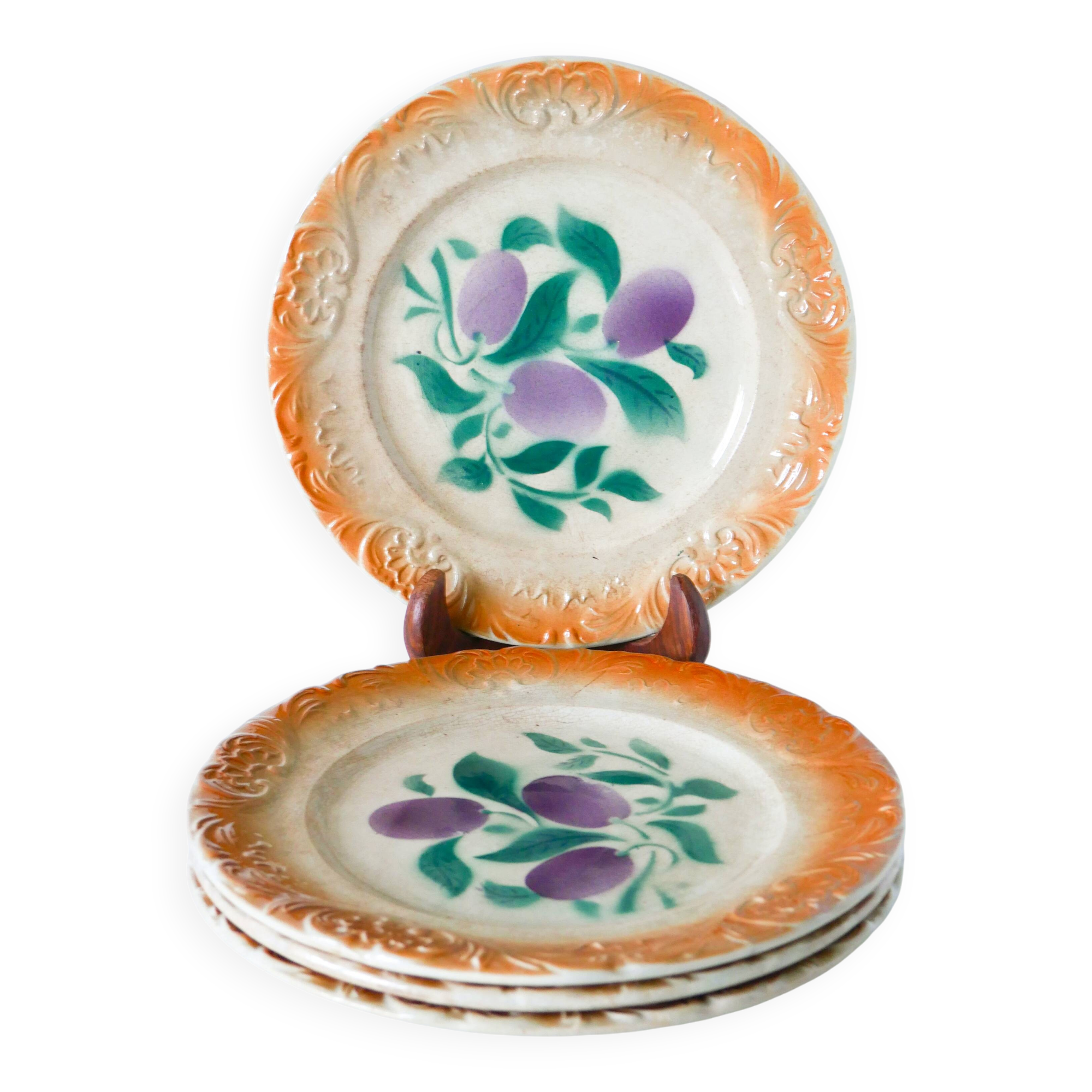 Set of 4 Sarreguemines earthenware plates, early 20th century