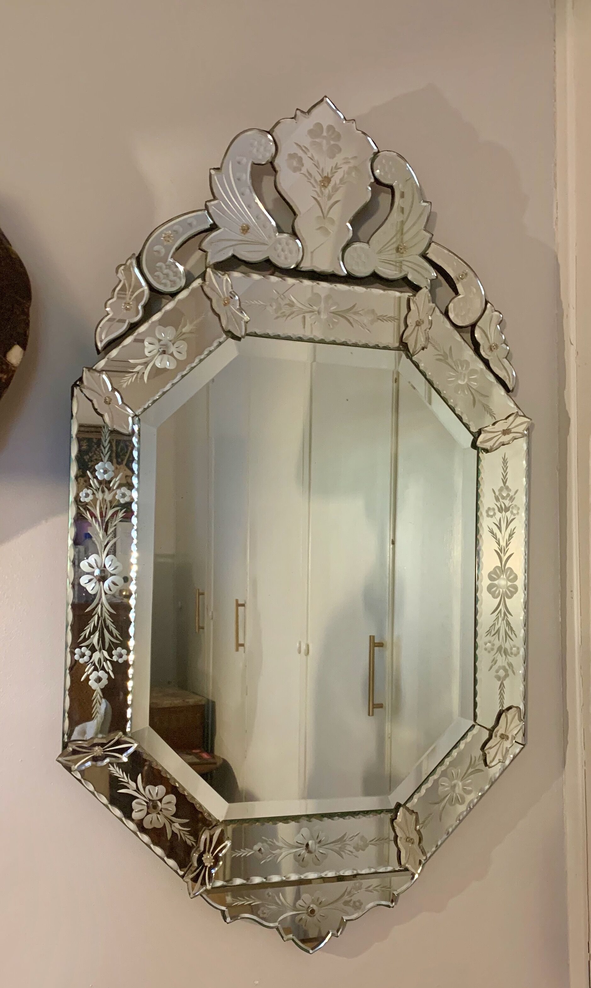 Bevelled venetian mirror with pediment, high 110 cm