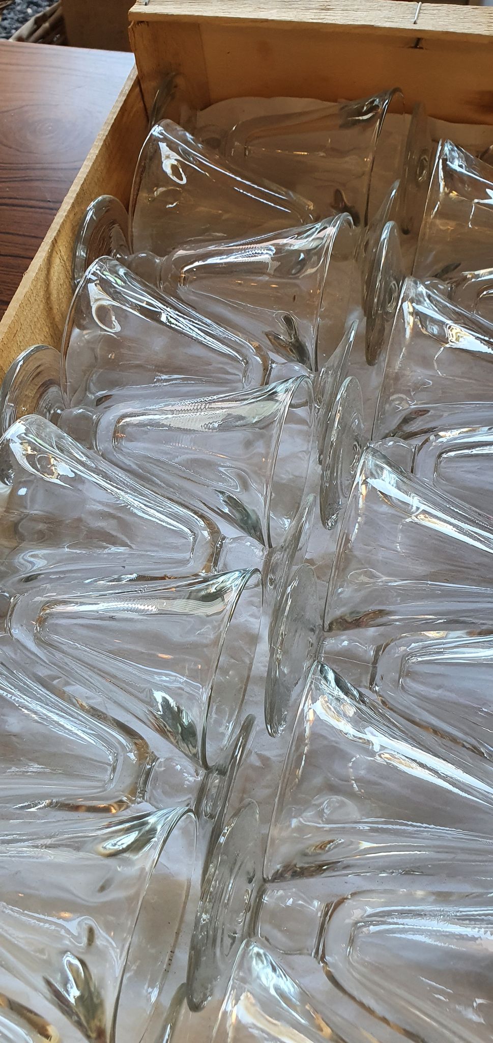 Set of bistro glasses