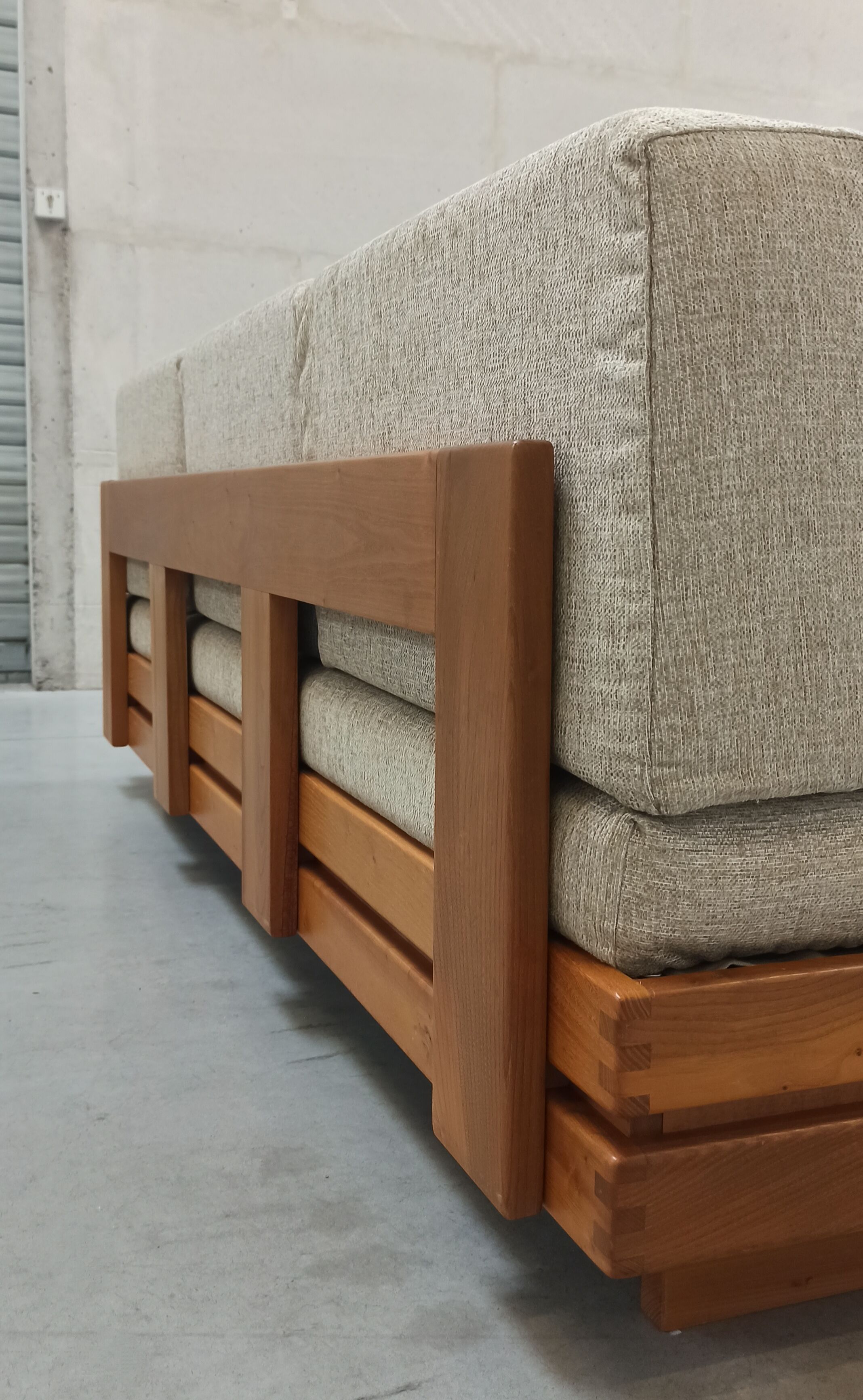 Elm sofa Maison Regain, 60's