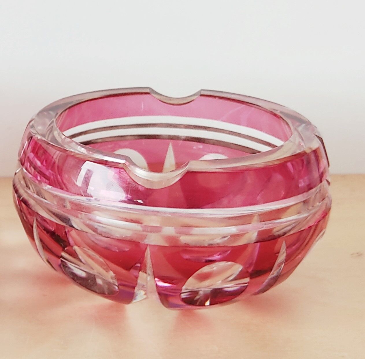 Val Saint Lambert red-lined crystal ashtray