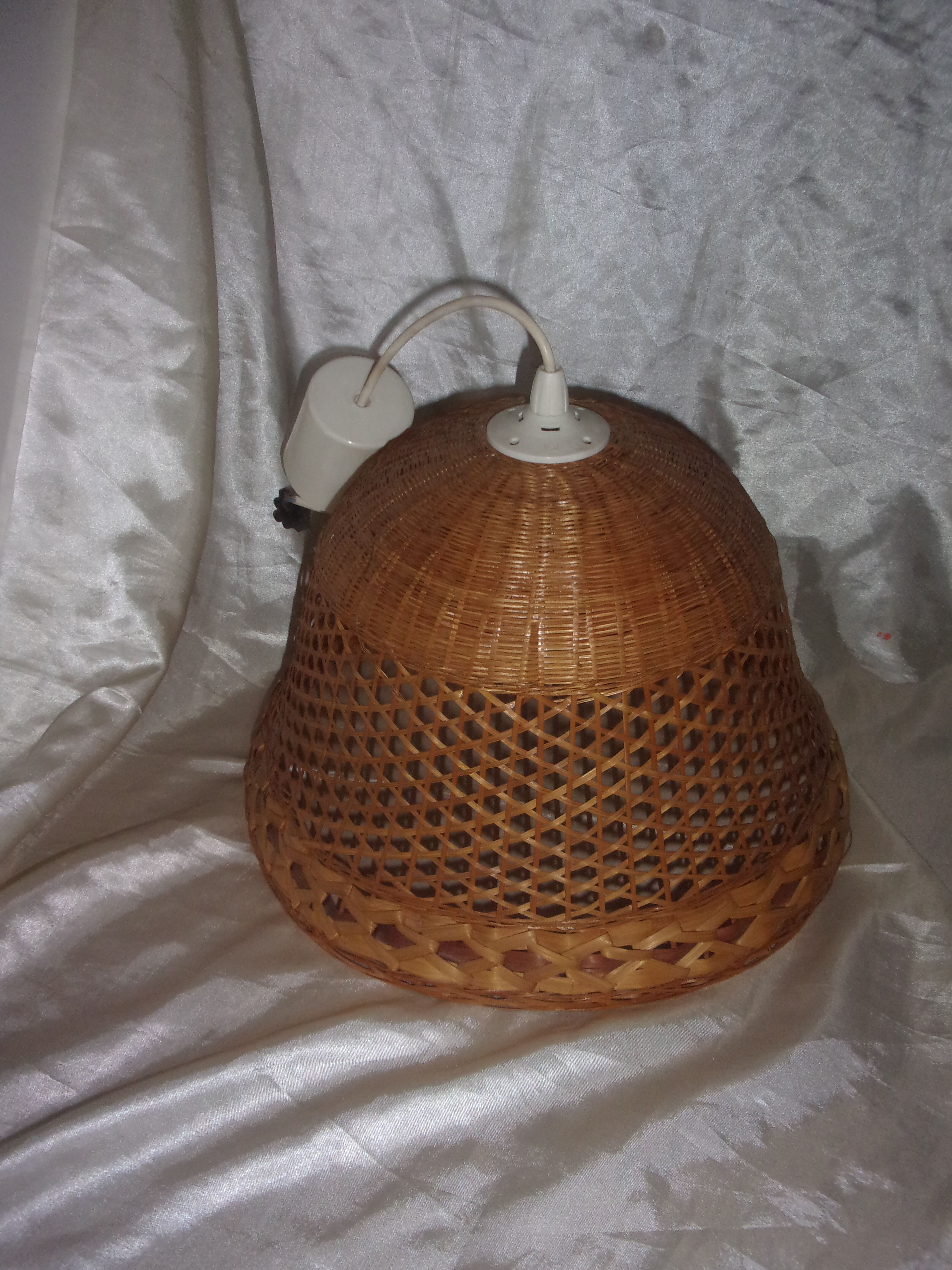 Wicker suspension year 70