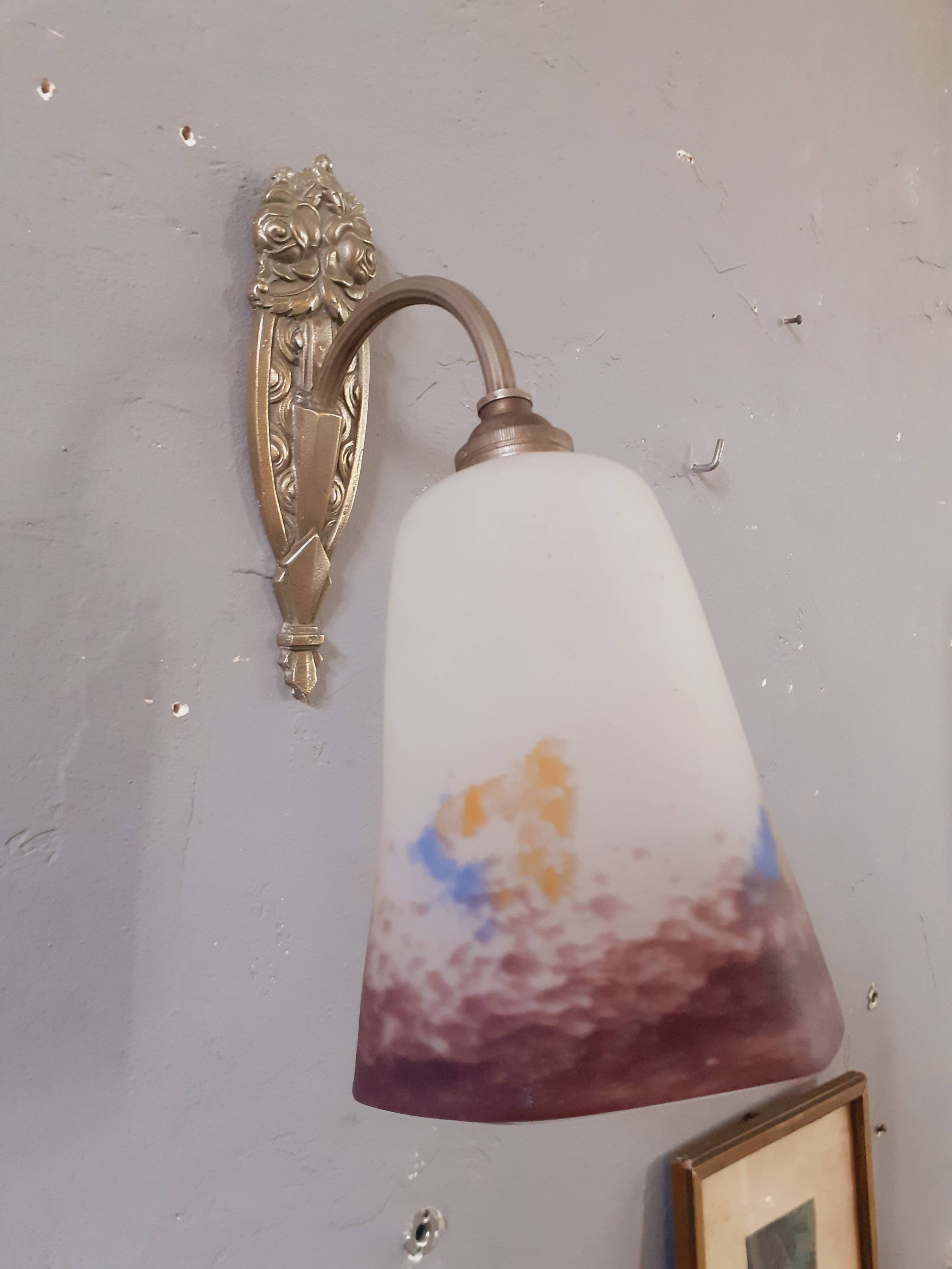 Art Deco wall lamp