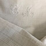 Winegrower's tablecloth, embroidered bedding and monogram