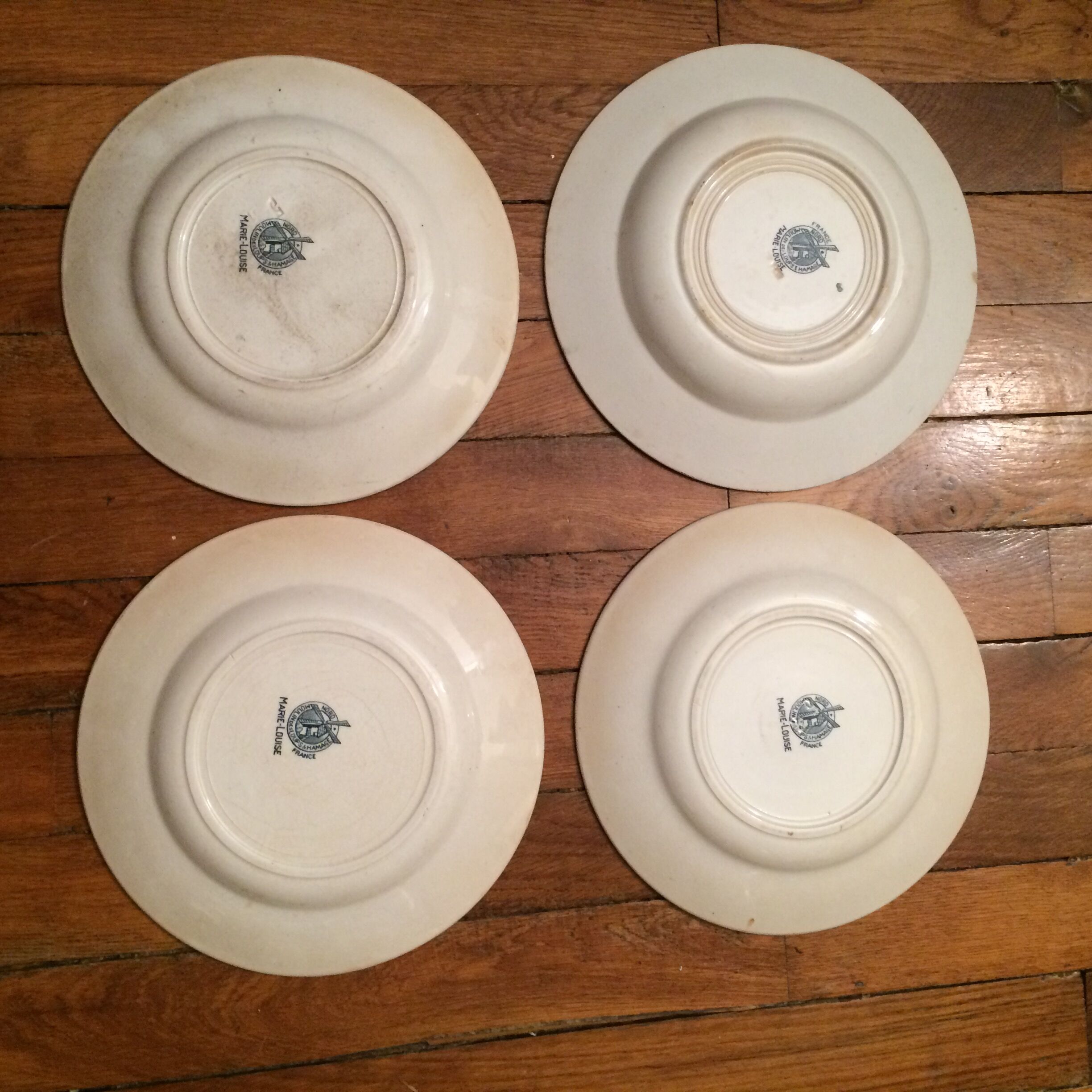 Lot of 4 Marie-Louise plates