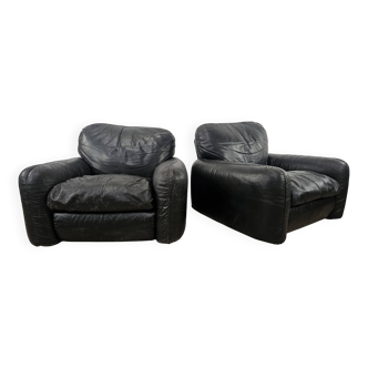 'Piumotto' leather armchairs by Arrigo Arrigoni for Busnelli