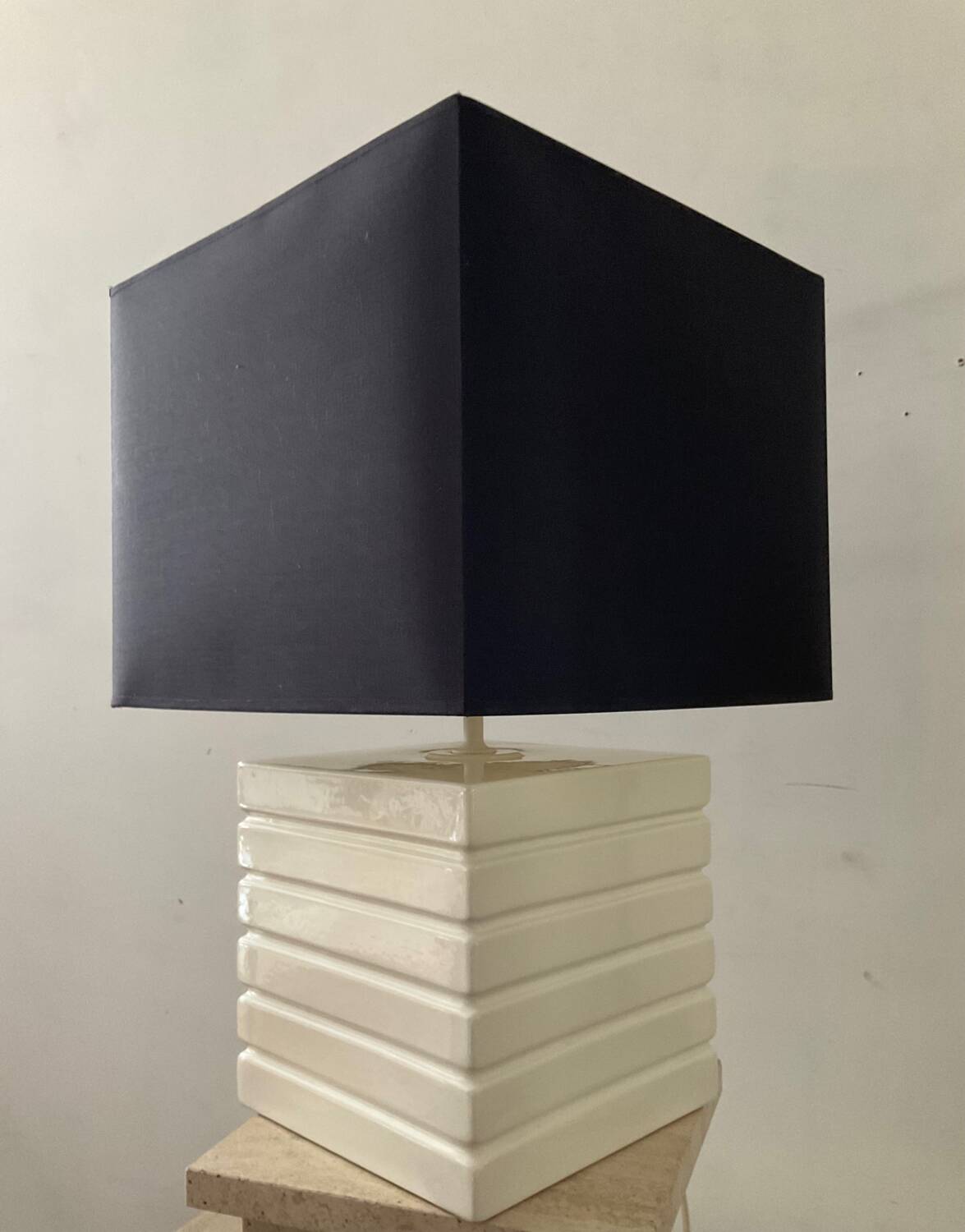 Vintage porcelain lamp from the 70s