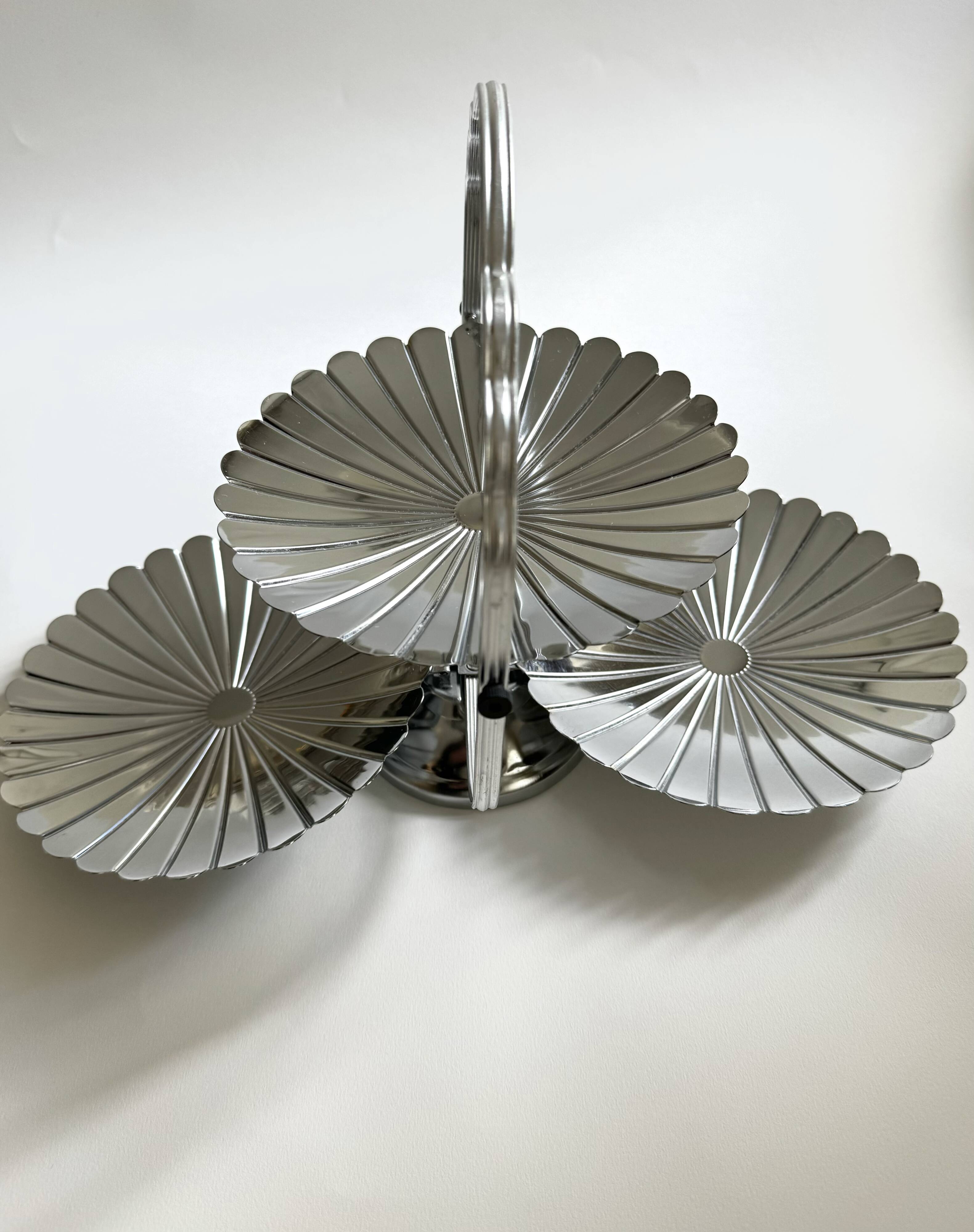 Vintage sweet holder